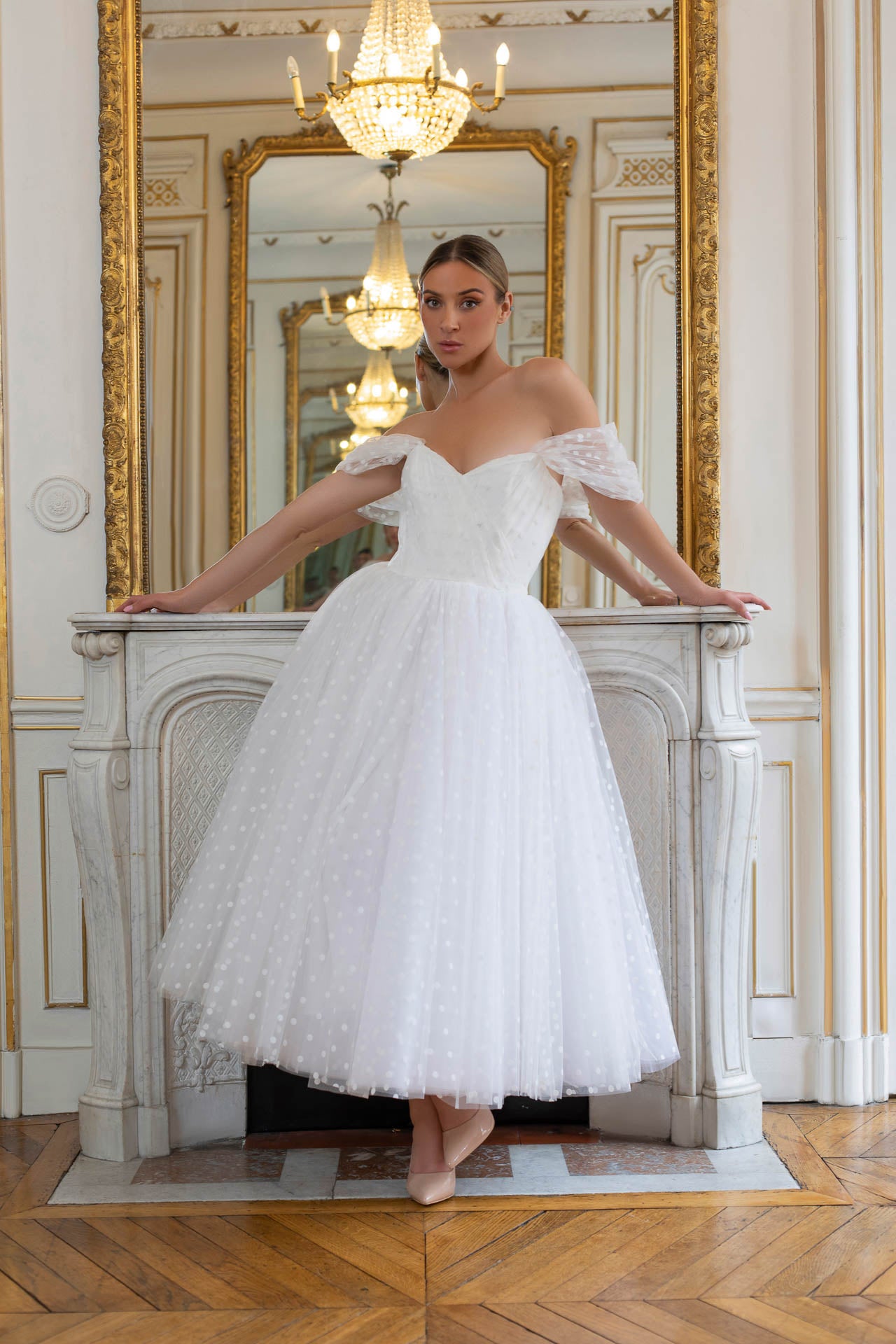 Off-Shoulder Polka Dot Tulle Midi Wedding Dress – Perfect for Boho