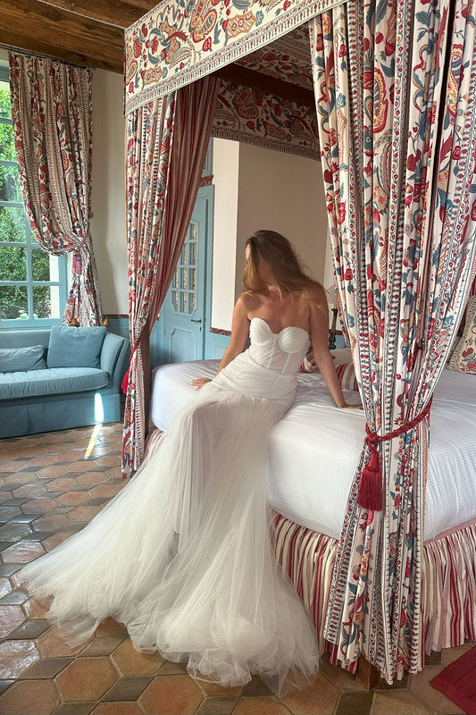 Crème Brûlée Blanche: Corset Bridal Boho Dress