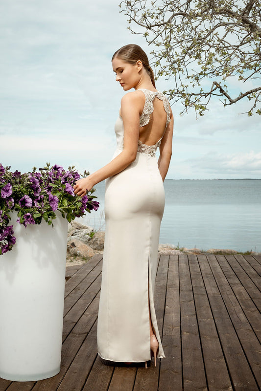 Celestia Ramana: Lace Adorned Back