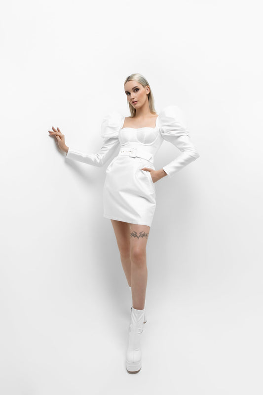 Coupe de Champagne: Sexy & Elegant