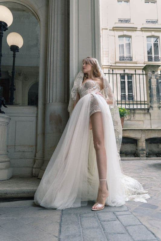 Marie Stuart Dress: Dress with a Twist