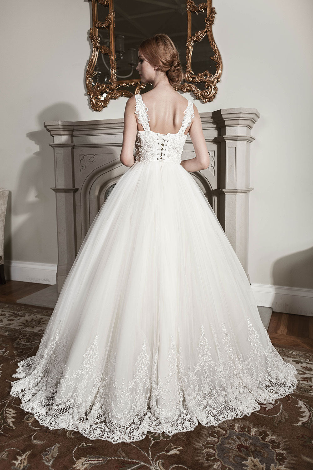 Victoria: Majestic Bridal Look