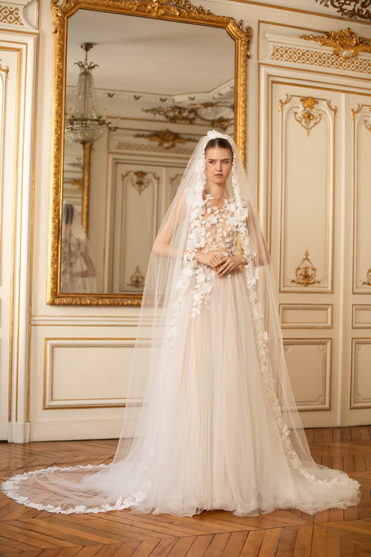 Blooming Grace Veil:  Exquisite  Lace Details