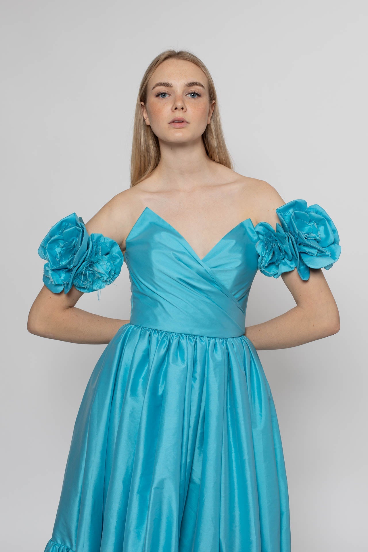 Silk Taffeta Evening Dress with Detachable Floral Sleeves and Ruffled Skirt | Versatile Styling Options Liina Stein Silk Taffeta Evening Dress with Detachable Floral Sleeves and Ruffled Skirt | Versatile Styling Options Liina Stein