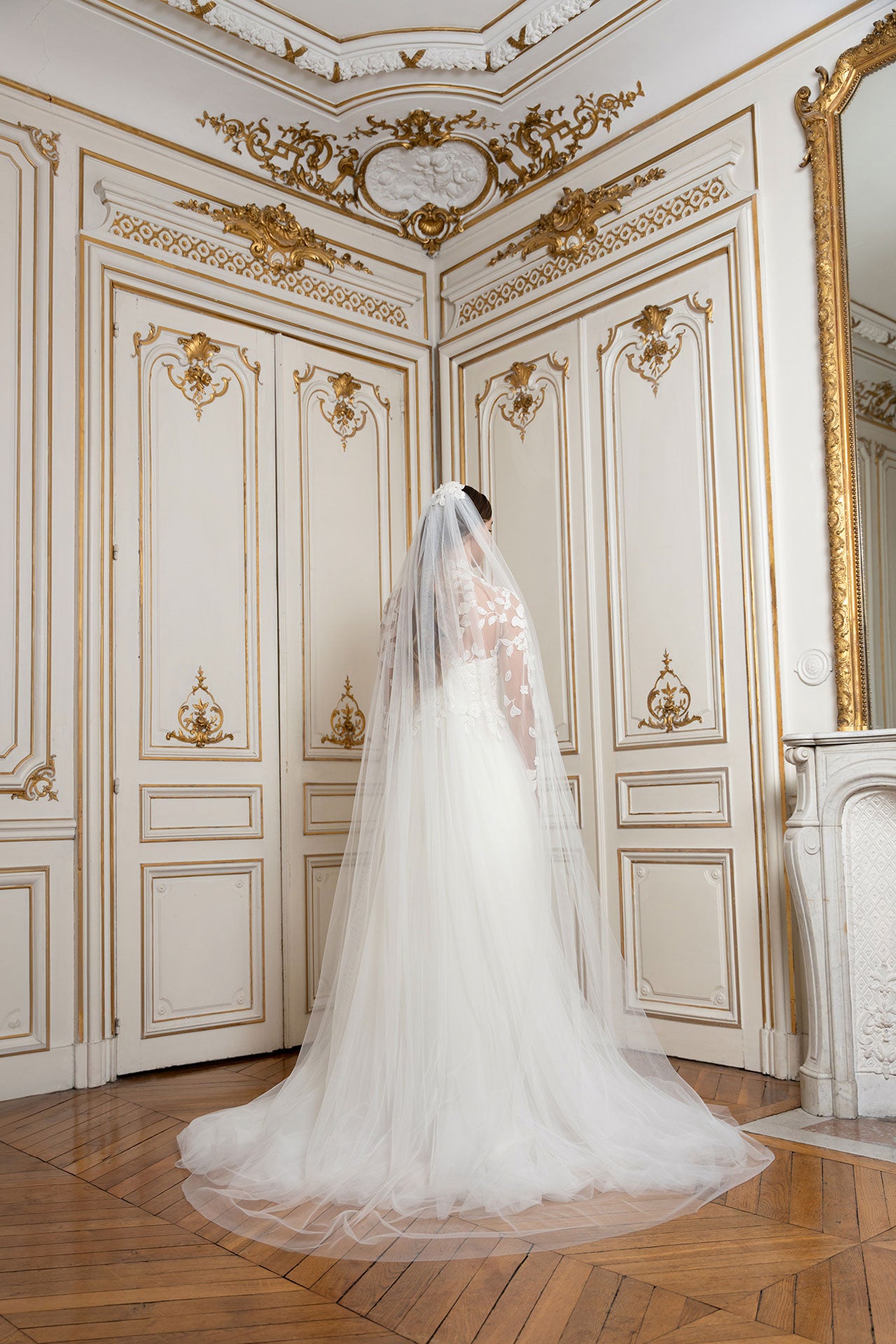 White Tulle Veil: Adorned With Pearls & Lace