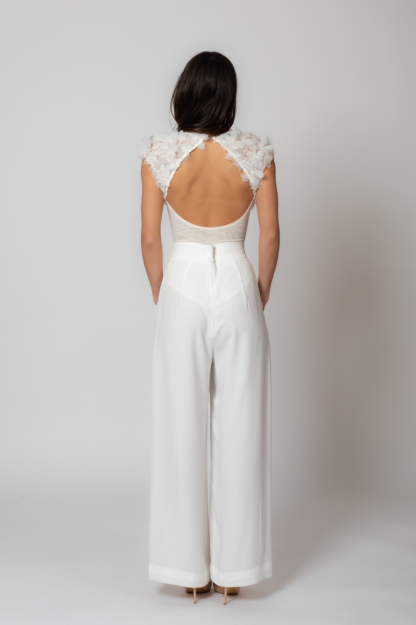 Rosée Blanche Bodysuit: Romantic Floral Lace