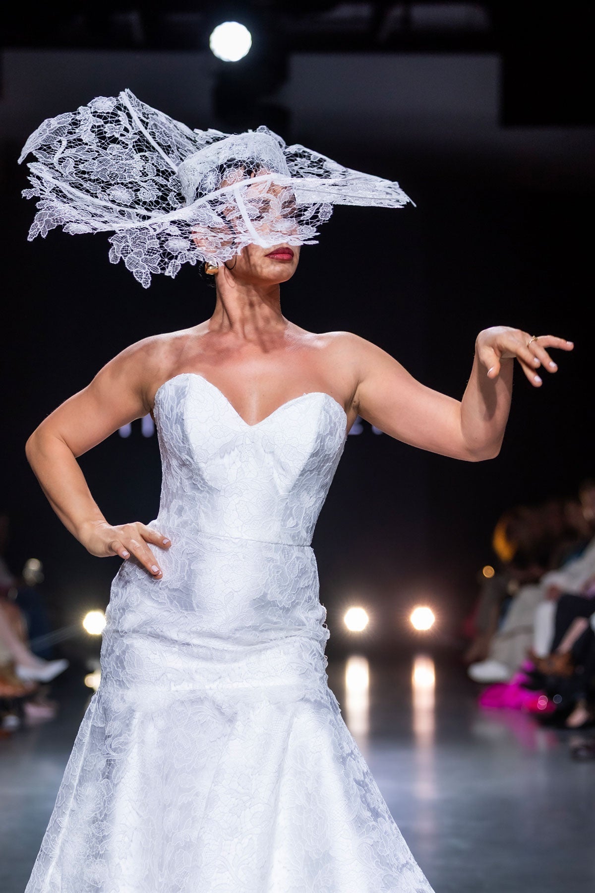 White Fleur Sauvage Hat
